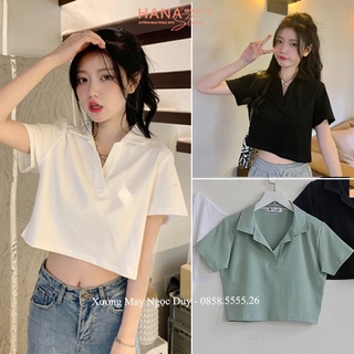 Áo croptop nữ tay ngắn màu đen trắng là một sản phẩm thời trang thích hợp cho những cô nàng cá tính. Thiết kế tinh tế và độc đáo mang đến cho bạn nét đẹp thanh lịch và riêng tư. Chất liệu mềm mại và thoải mái giúp bạn luôn cảm thấy dễ chịu khi diện áo croptop này.