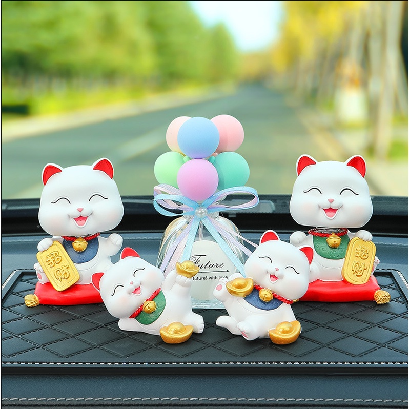 Decor mèo thần tài thỏi vàng trang trí taplo oto , phụ kiện xe hơi sáng tạo, hoặc để bàn làm việc có tặng kèm sáp thơm