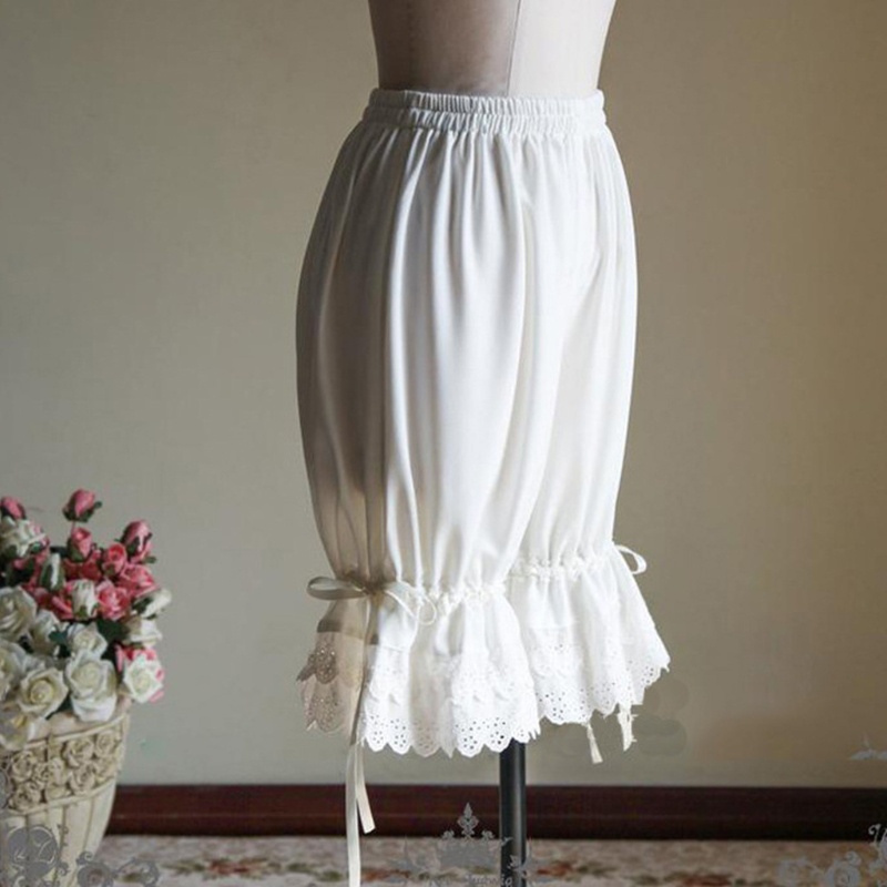 Fashion Quần Short Bloomers Gothic Vintage với Ren Xù và Hem Đèn Lồng Bí Ngô