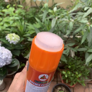 Chai Xịt Bọt Tuyết Đa Năng Vệ Sinh Siêu Sạch Giày Sneaker Làm Sạch Nhanh Giầy,Dép,Túi,Không Cần Giặt Kèm Đầu Chải 650ML