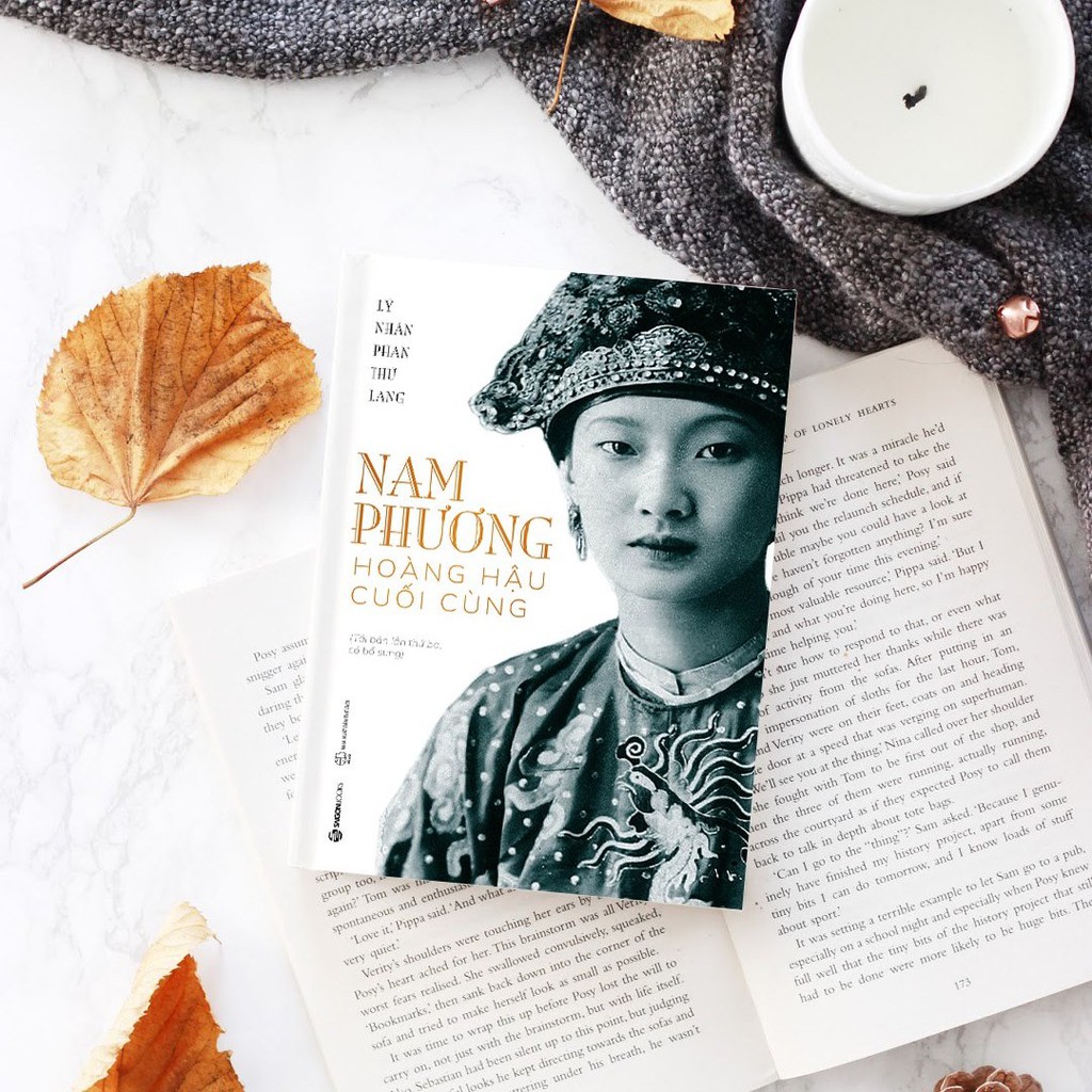 Sách - Nam Phương - Hoàng Hậu Cuối Cùng - Lý Nhân Phan Thứ Lang