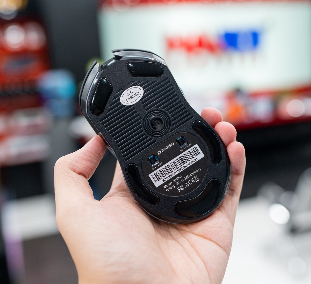 Mô tả Chuột không dây Gaming Dareu EM901 Black - Wireless (pin sạc trong) - 2