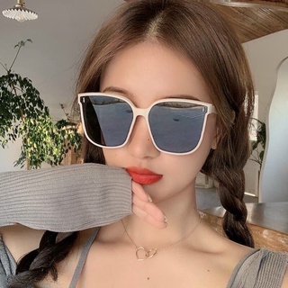 Kính mắt mẫu 2