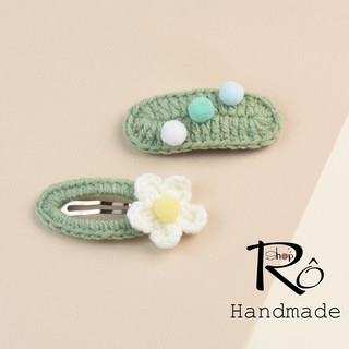 Set 2 kẹp tóc bông hoa nhỏ và pom pom cho nữ và bé gái 5cm |Cặp tóc len xinh xắn |Shop Rô Handmade