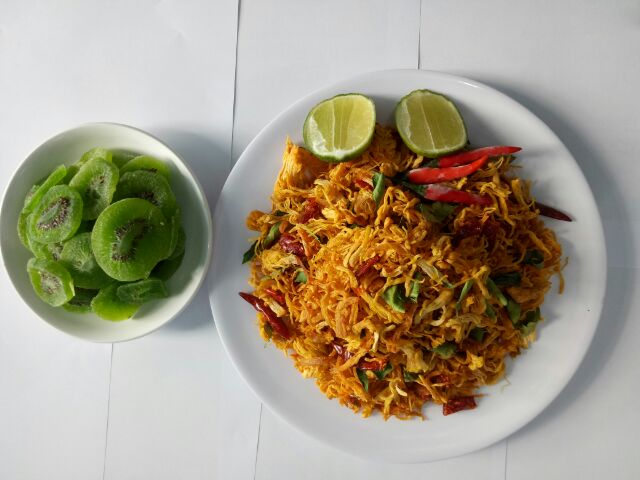 1kg khô gà xé cay lá chanh