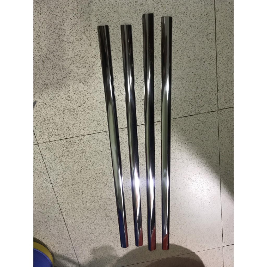 Nẹp viền chân kính xe Ford Everest 2006- 2007 2008 2009 2010 2011 2012 2013 2014 2015 - hàng Inox