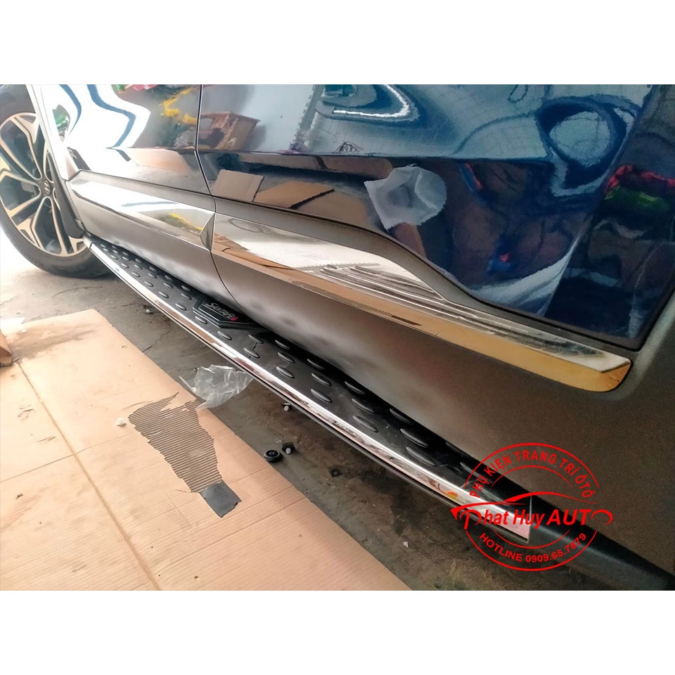 Bậc lên xuống xe Hyundai Santafe 2019 - 2026, Mẫu Chấm Bi cao cấp, bền bỉ chắc chắn