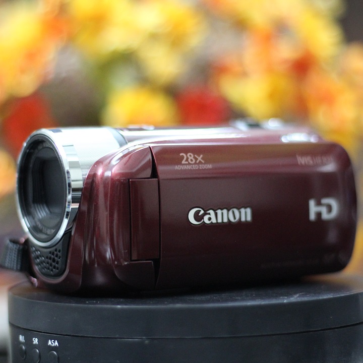 Canon iVIS HF R21 ビデオカメラ本体 Amazon | Canon デジタルビデオカメラ iVIS HF R21 レッド