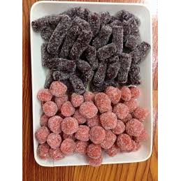 1kg gồm 500g kẹo dâu tây +500g kẹp dâu tằm