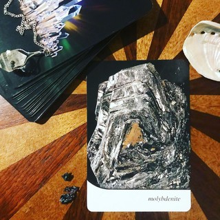 Bộ Bài Crystal Oracle Guidance from the Heart of the Earth (Mystic House Tarot Shop) - Bài Gốc Authentic Chính Hãng 100%