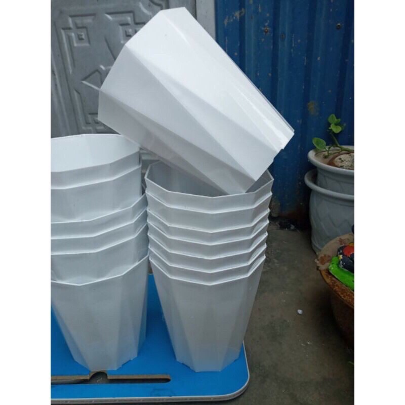 Chậu nhựa kim cương 40x30cm loại 1 dày, bóng, đủ size,hàng đẹp