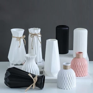 Bình hoa, Lọ nhựa cắm hoa giả gốm cao 23cm phong cách bắc âu trang trí decor nhà cửa - quán cafe