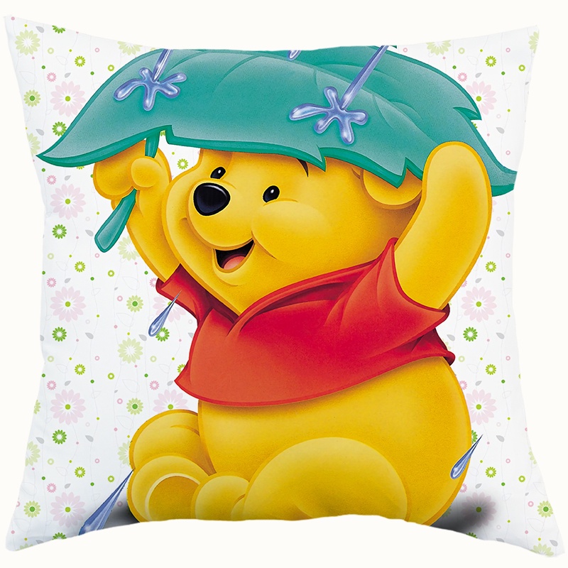 Vỏ gối in hình gấu Pooh đáng yêu kích thước 45x45cm