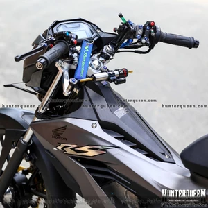 Tem ghép 5 lớp cao cấp. Gồm chữ RS, 150R, cánh chim honda. Dán xe Sonic. Xe màu khác vui lòng inbox