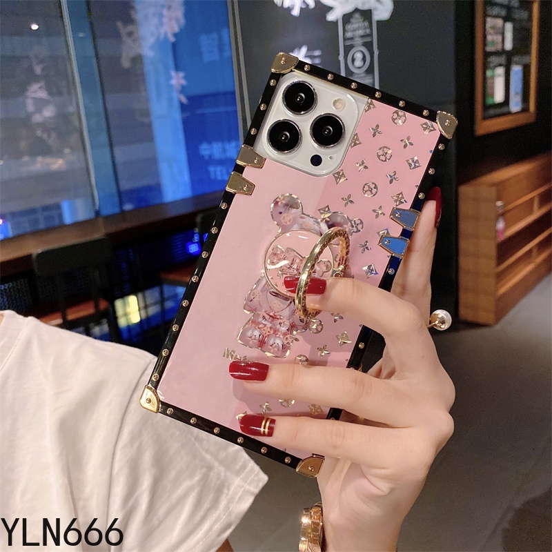 IPhone 16 PROMAX 15 14 PRO MAX 11 12 13 Pro Max X XR XS Max 14 15 16 PLUS Thời trang Bling Long lanh Phim hoạt hình gấu vuông Vỏ điện thoại có đế