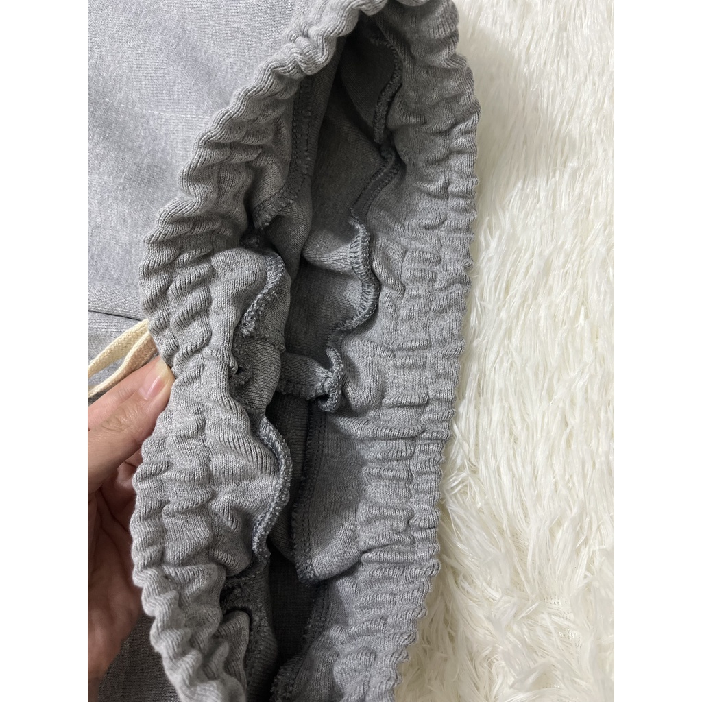 Quần Jogger bo gấu vải thun da cá, ống rộng 2 lớp nam nữ, mua 1 mặc được 2 dáng
