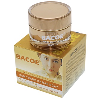 Kem Trắng Da Ban Ngày BACOE