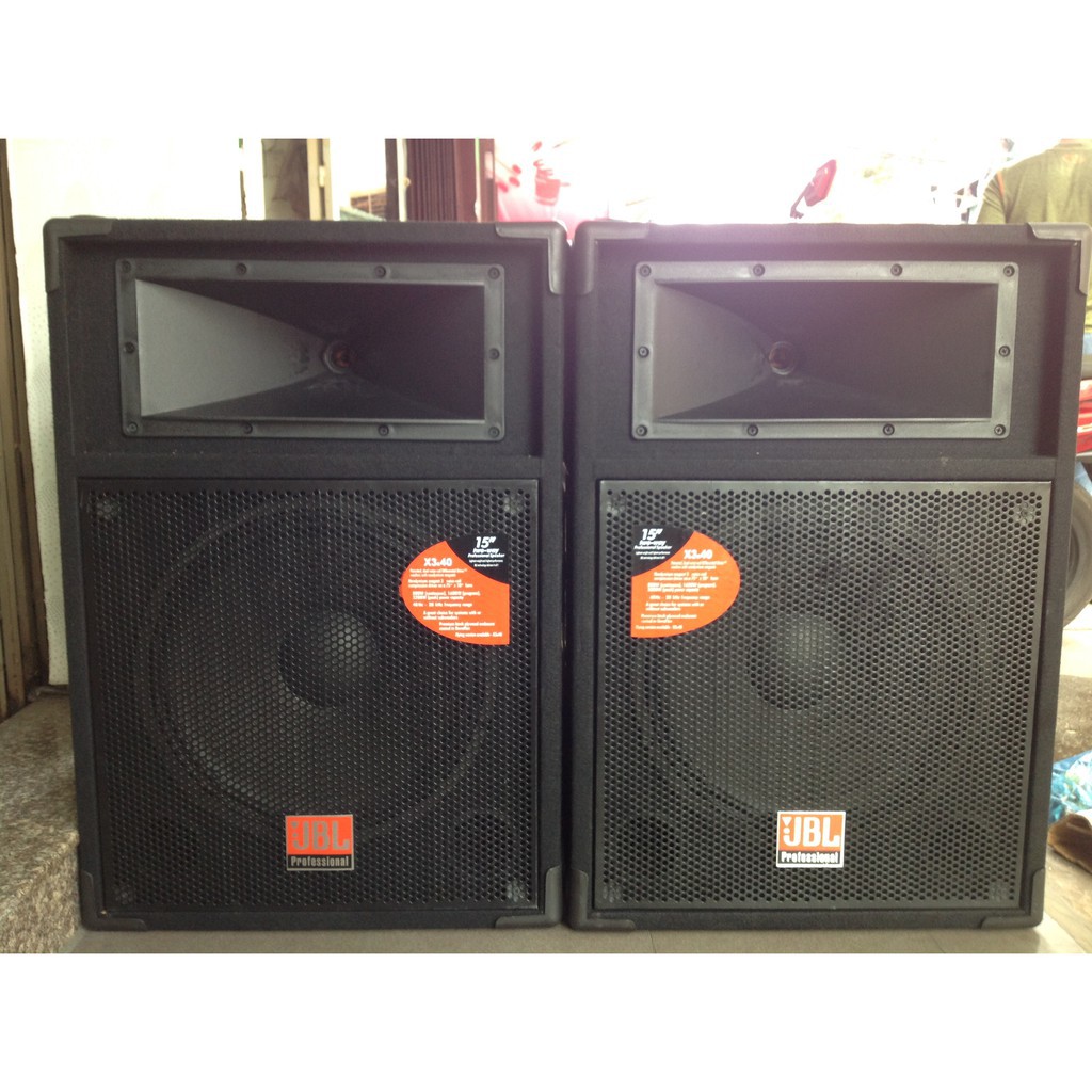 1. Giới thiệu về loa JBL Bass 40