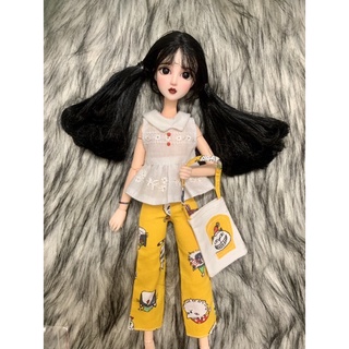 Set áo trắng quần vàng hoạ tiết size blythe,xinyi,ob24