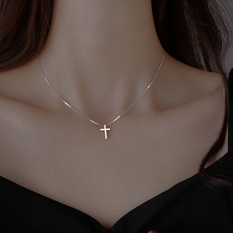 Vòng cổ kim loại mặt thánh giá đơn giản thời trang dành cho nữ