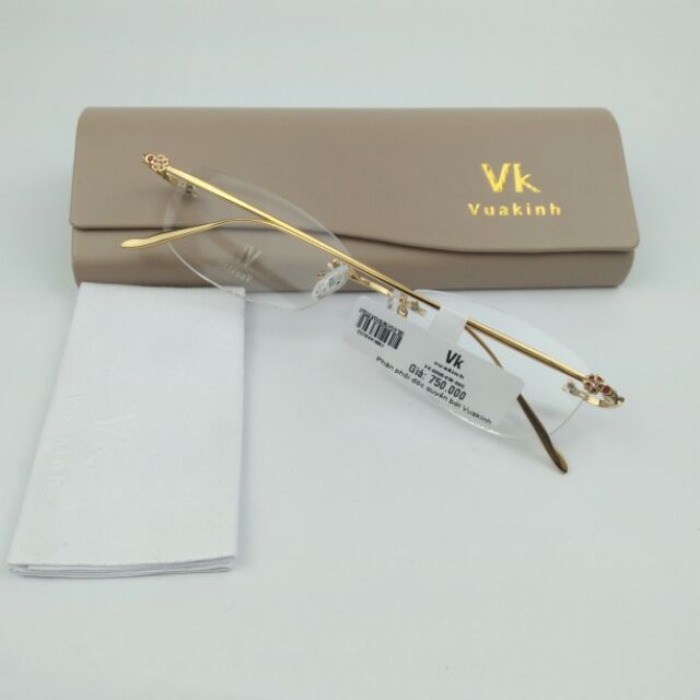 Gọng kính titan càng hoa