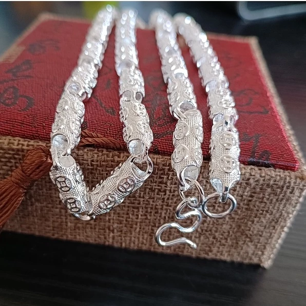 Collar