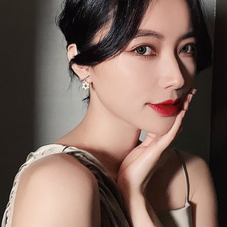 Khuyên tai/Bông tai nữ hoa nhí đính đá LINDO