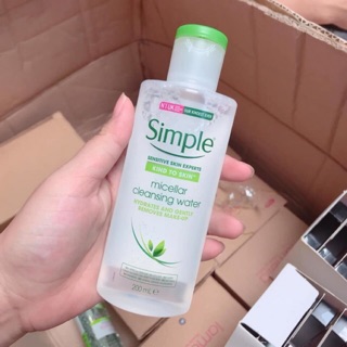 [Simple] Nước tẩy trang Simple Kind To Skin Miceller Cleasing Water