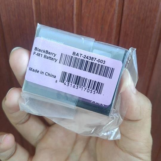 Pin F-M1 black berry 9100, 9105, 9670
