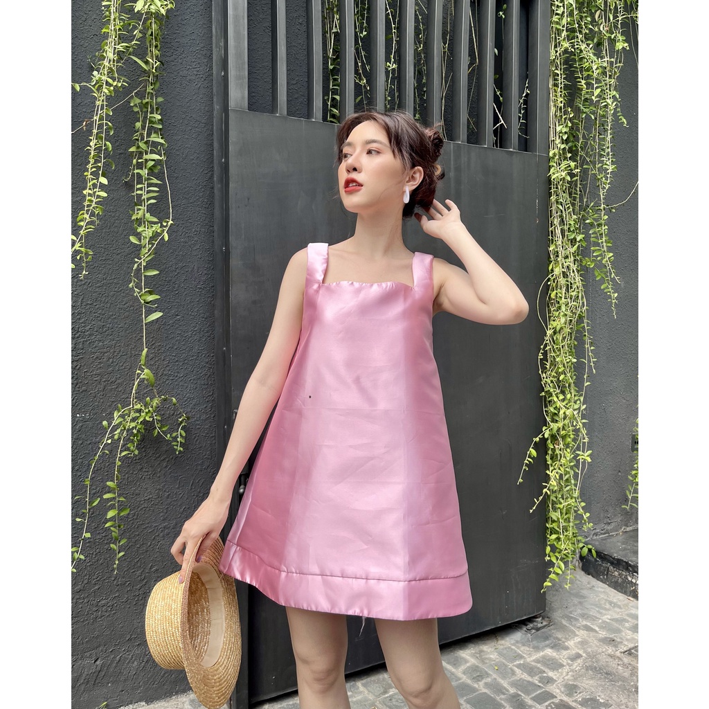 ĐẦM VẢI TAPTA SANG CHẢNH XUÔNG HAI MÀU NUDE HỒNG - TAPTA DRESS