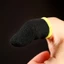 Cặp bao ngón tay chơi game bằng sợi carbon chống trượt thoáng khí cho iPhone/Android/