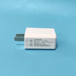 Bộ sạc Baseus CCDX-A02 cổng LaiNing max 2A, dây dài 1m, truyền dữ liệu (Trắng)