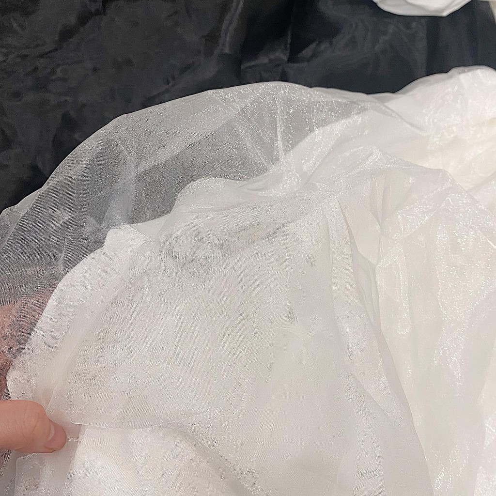 ĐẦM PHỒNG 2 MÀU TRẮNG ĐEN - UNIT DRESS