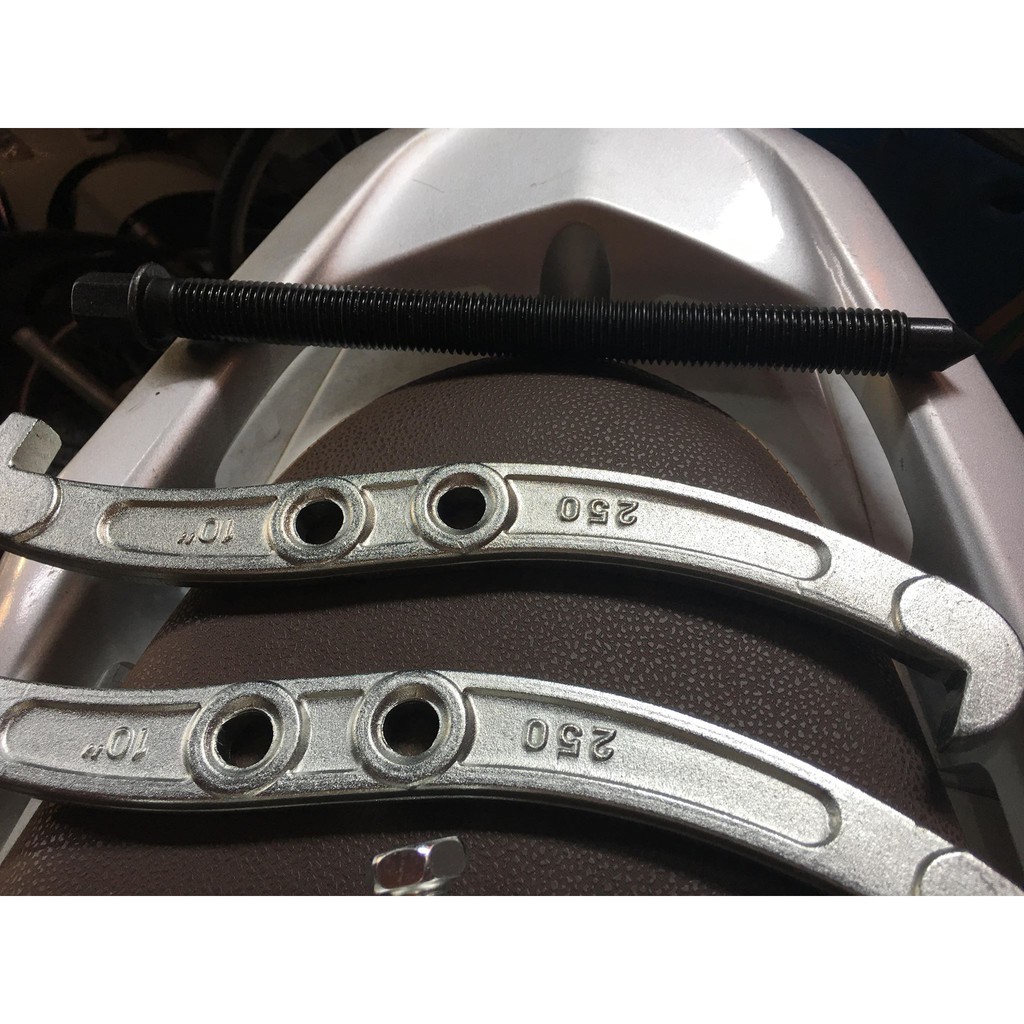Vam cảo 3 càng 10inh 250mm tháo vòng bi, bánh răng YETI
