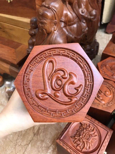 Hộp Đựng Trè