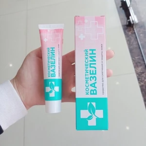 Dưỡng Vaseline Nga Dùng Lau Mực Trong Phun Xăm