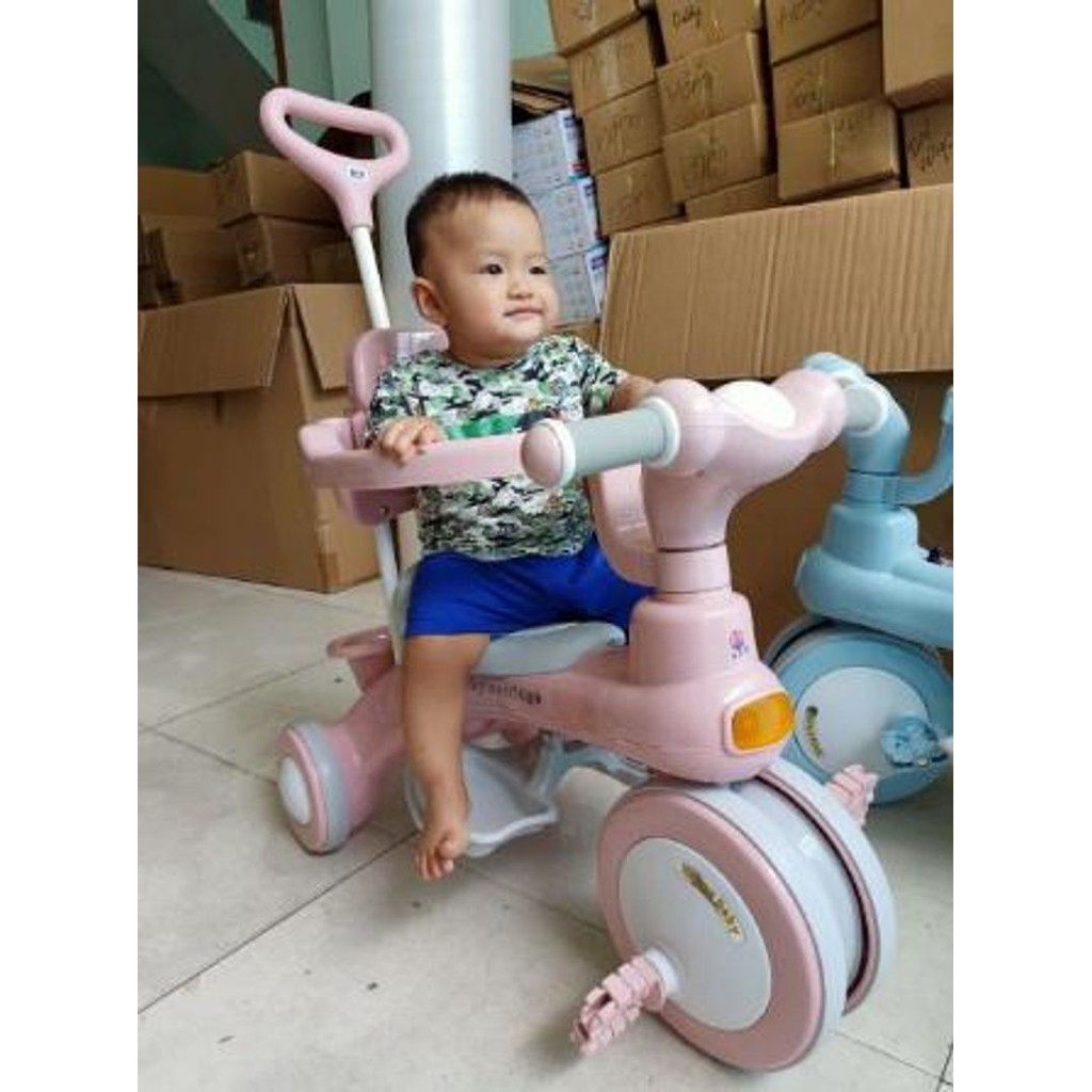 Xe đạp 3 bánh có cần đẩy có nhạc đèn 618 Baby carriage - XE ĐẠP 3 BÁNH CÓ CẦN ĐẨY  618 CHO BÉ