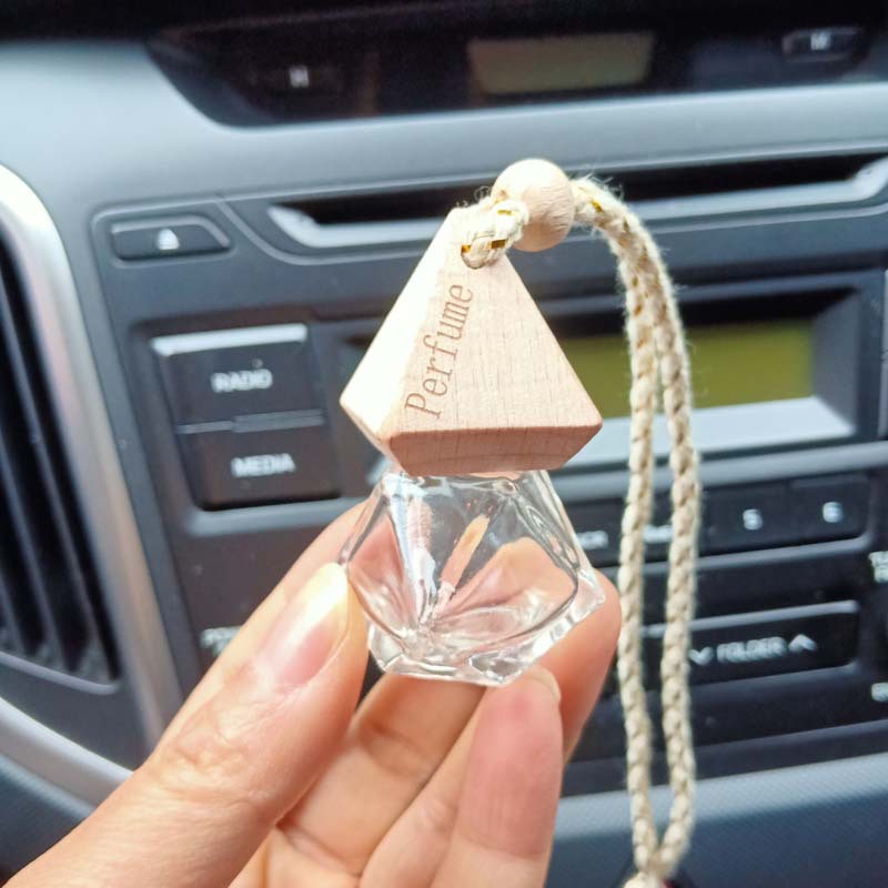 Vỏ chai tinh dầu thủy tinh treo xe ô tô