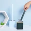 Cọ tolet silicol mẫu có hộp đựng tiện dụng