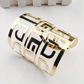 Vòng tay bản to nữ bán chạy Trang sức Bé Heo BHLT132