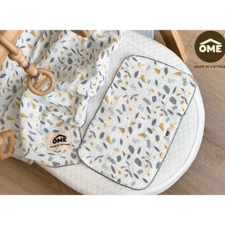 Set chăn và lót đầu Ome sợi tre 2 lớp cao cấp thoáng mát cho bé