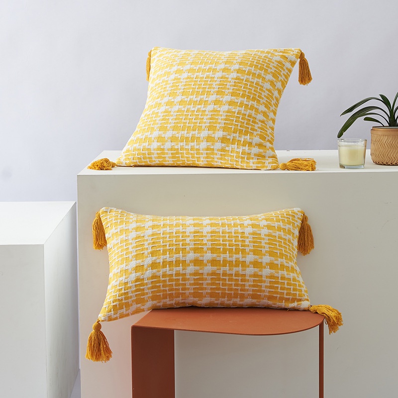 Vỏ Gối Tựa Lưng Sofa Đan Caro Bông Dệt Sợi Tua Rua Rustic