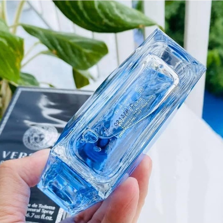 Nước Hoa Ve.rs.ace Po.ur Homme