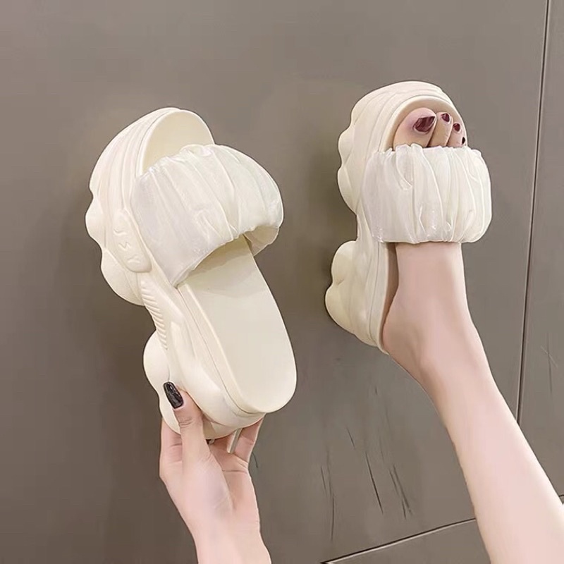 Dép xuồng quai bèo đế cao