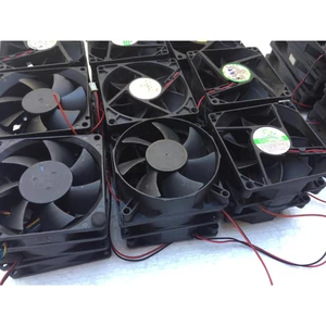 Quạt 9Cm tản nhiệt 12V Fan 9 Quạt Tản nhiệt 9x9x2.5Cm