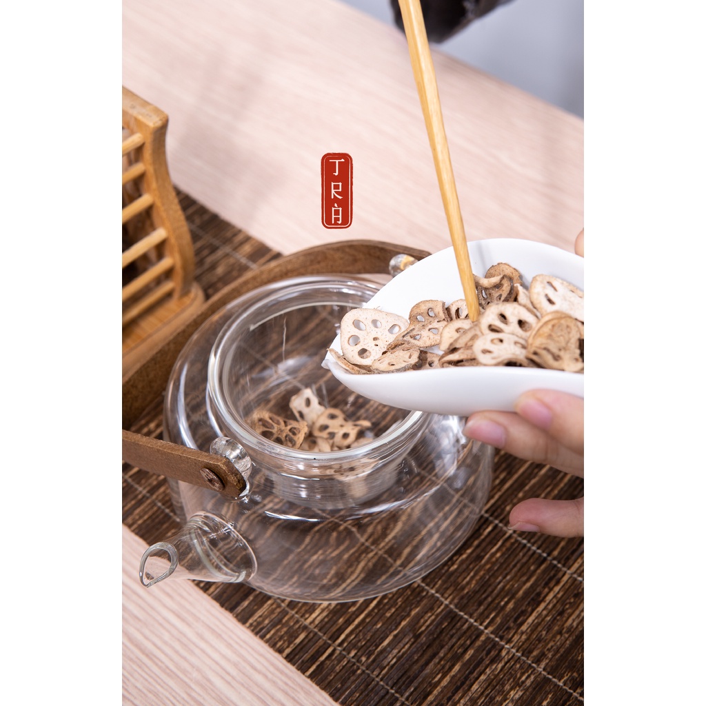 Trà củ sen Huế giống cổ,Non GMO, không chất bảo quản, đóng hũ 100g