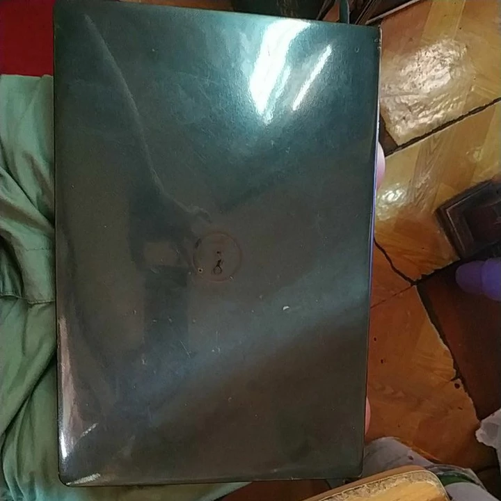 Laptop Dell 3558 cũ ,i3 5005U ,d3 4gb