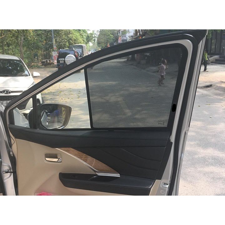 Rèm che nắng ô tô Toyota Cross 2020-2026, che nắng hút nam châm theo xe, bộ 4 cánh. Hàng tốt