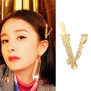 Kẹp Tóc Chữ V Đính Đá Phong Cách Retro Mới Yang Mi catwalk