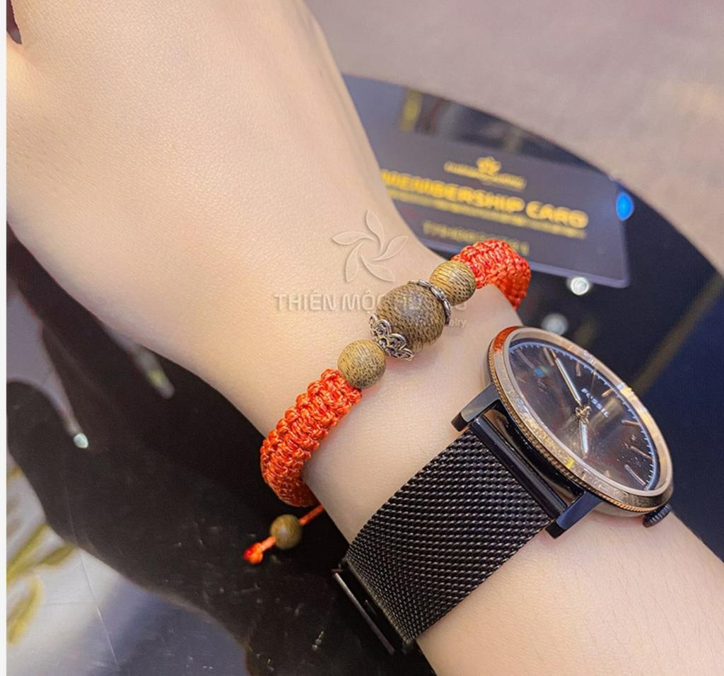 Mô tả Vòng tay trầm hương chỉ đỏ may mắn Ngọc Cầu Trầm THIÊN MỘC HƯƠNG thành công giàu sang hạnh phúc - 5